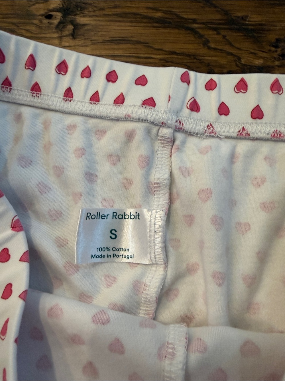 Roller Rabbit White Pajama Bottoms with Pink Heart Print - Picture 2 of 6
